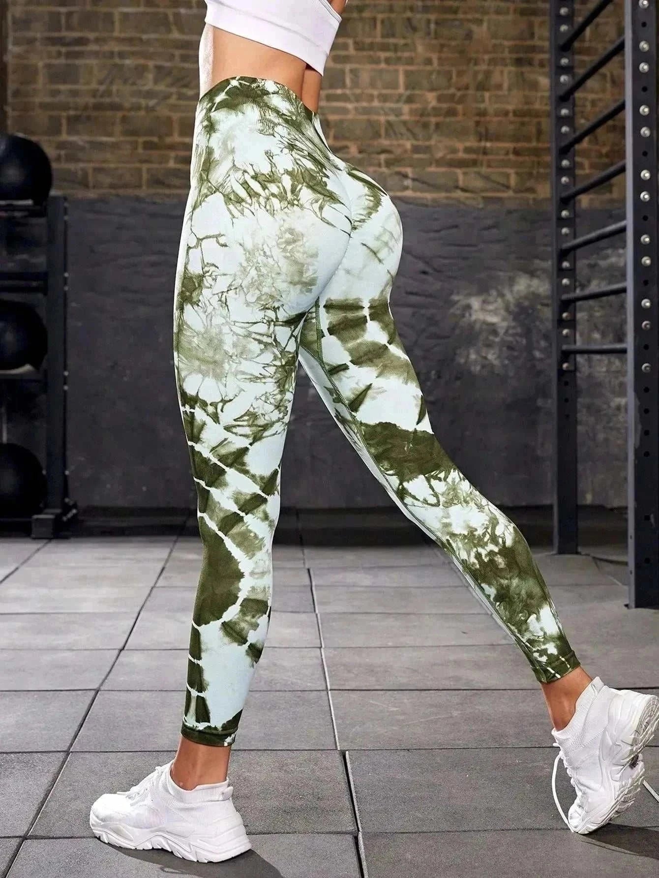 Retro Graphic Yoga Pants For Gym Workouts And Exercising #Comfy #HighQuality