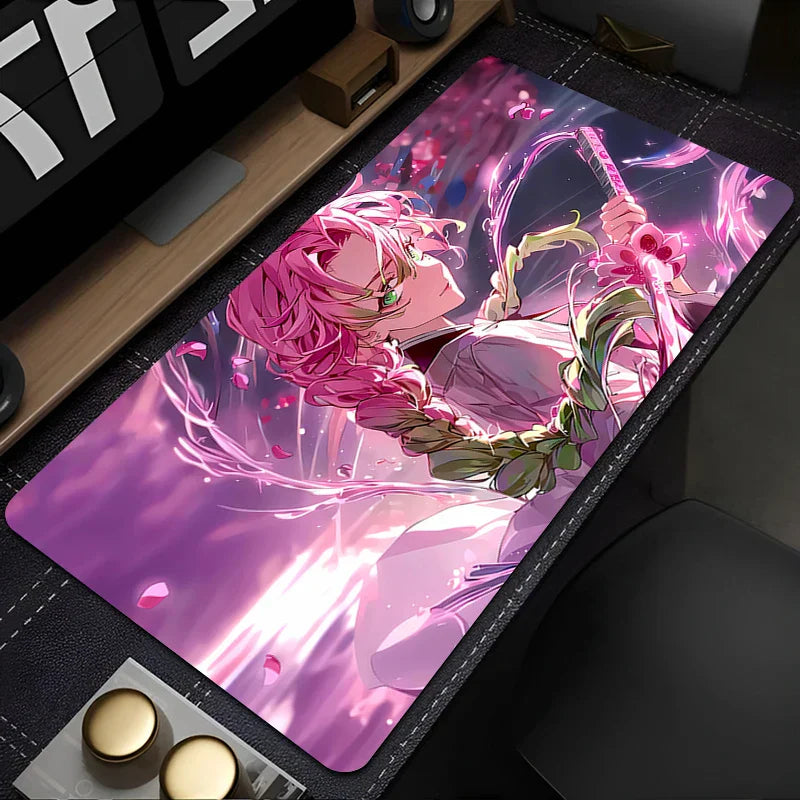 iguro And Mitsuri Love Bloom Desk Mat