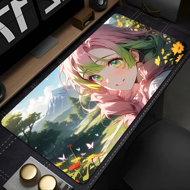 iguro And Mitsuri Love Bloom Desk Mat