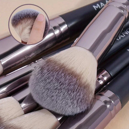 MAANGE 30pcs professional makeup brush set with soft nylon bristles and black plastic handles in a portable bag for blending and versatile makeup application