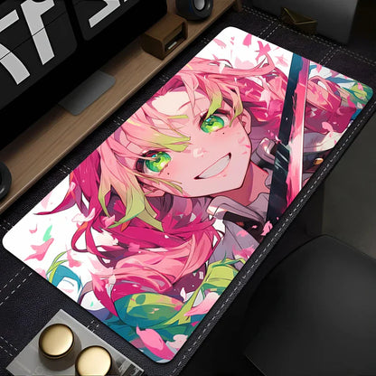 iguro And Mitsuri Love Bloom Desk Mat